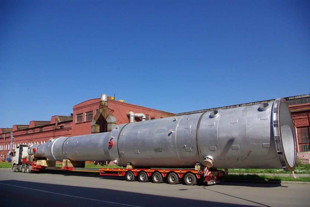 Колонна отпарная_Сызранский НПЗ.jpg